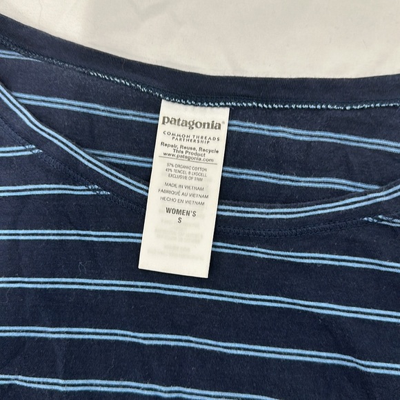 Patagonia W's Shallow Seas Top - Picture 5 of 5